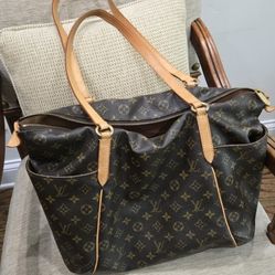 Louis Vuitton Totally Monogram GM tote bag - purse