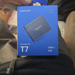 Samsung T7 Portable SSD 4TB