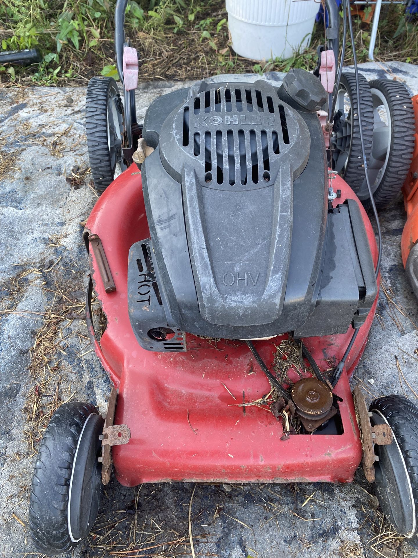HusqVarna Push Lawn Mower