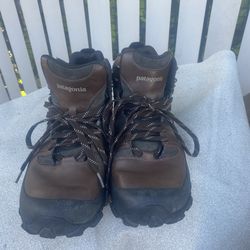 PATAGONIA SHOES SIZE 11
