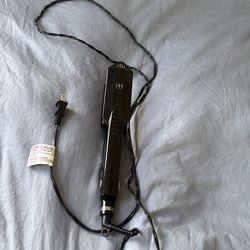 H&H Hair Straightener