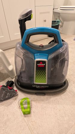Portable Carpet/Upholstery Cleaner
