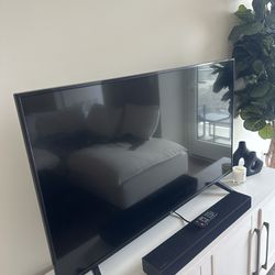 55 inch LG TV w/ Remote and LED light back glow 
