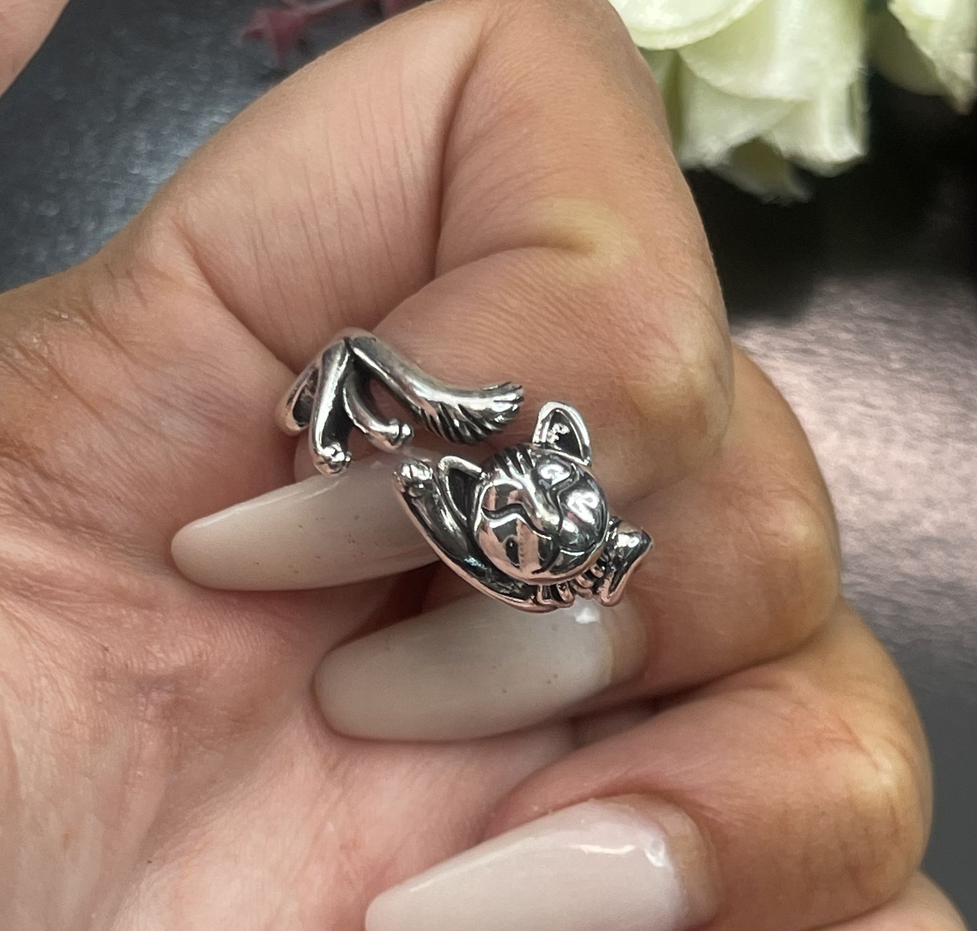 Adjustable Size Cat Ring 