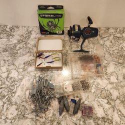 New In Box Daiwa 3300a Spinning Reel, Fishing Lot