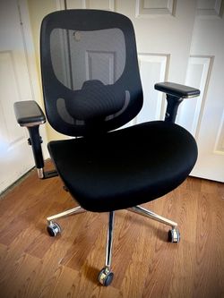 Adjustable Office Chair
