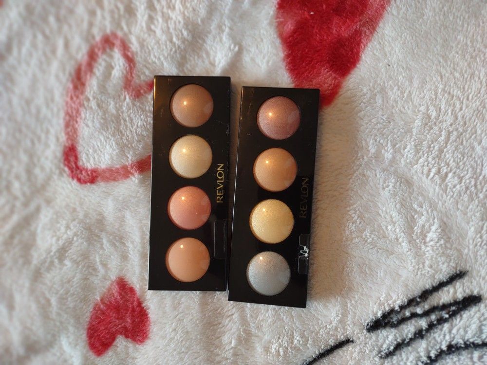 REVLON EYESHADOW