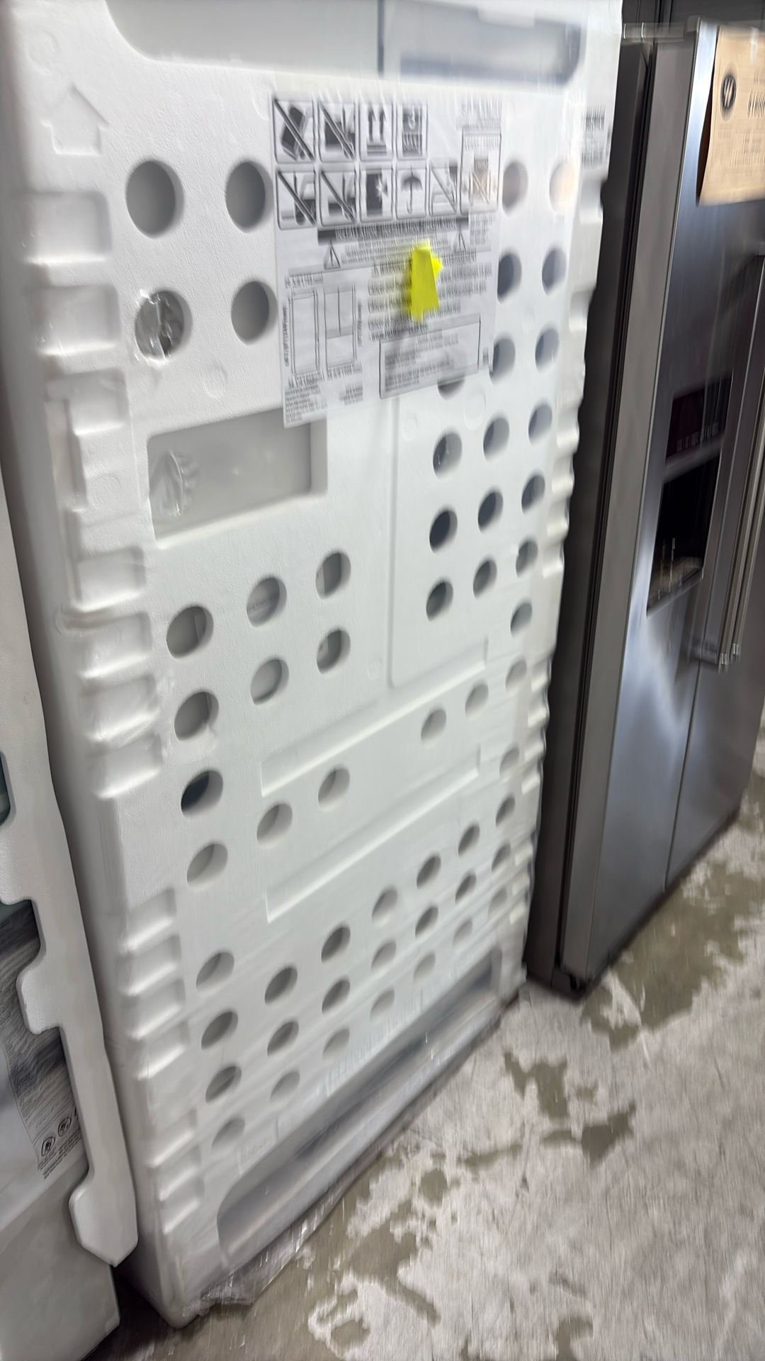 Samsung Smart Hub Bespoke Refrigerator