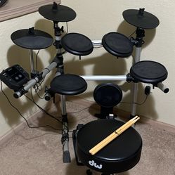 SIMMONS Electric Drum Set