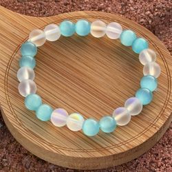 Cats Eye And Aurora Glass Bead Bracelet 