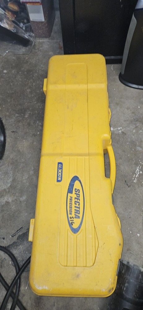 Spectra Precision Level Lazer Used