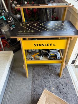Stanley kids wood work bench with tools