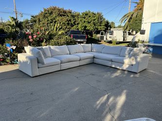*Delivery Available* 6 Pcs Modular Cloud Couch Dupe Sectional