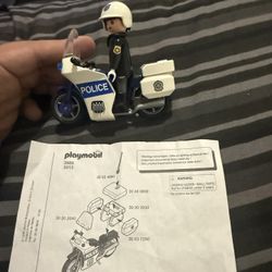 Playmobil 3986 Police Motorcycle Rare - Discontinued- Without Gun, Antenna 1999