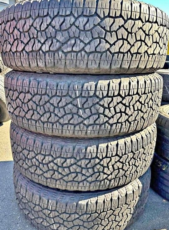 275 60 20 Goodyear Tires Excelente Condiciones De Vida Las 4‼️‼️‼️‼️