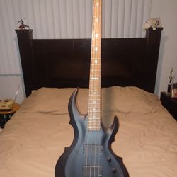 Ltd TA-604 Bass Guitar