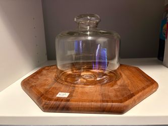 Glass display with wood tray