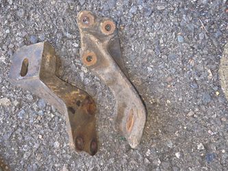 1965-68 mustang 6 cly frame mounts