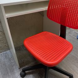 Red Swivel Desk Chair - Local Delivery for a Fee - See My Items 