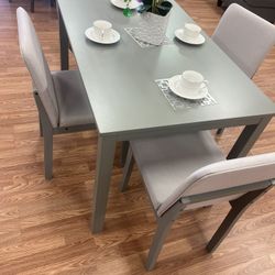 5pcs Dining Table *BRAND NEW*