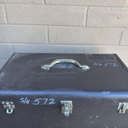 Large Metal Tool Box 