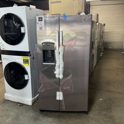 GE Stainless Steel Side By Side Refrigerator With Water And Ice Dispenser💥FINANCING AVAILABLE 💥