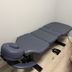 Lifetimer Massage Table