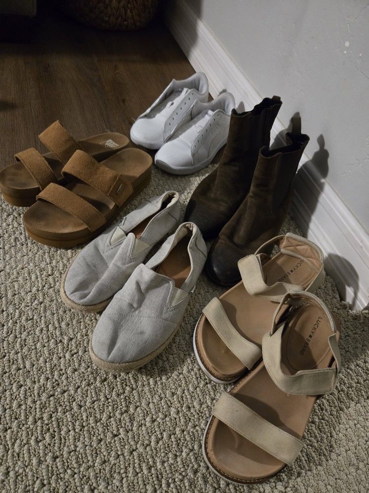 Mix Of Shoes. Womens