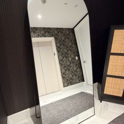 standing mirror 