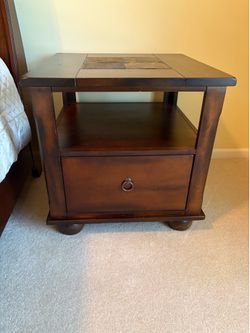 Side table with stone detailing