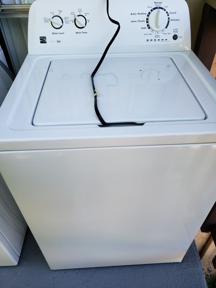 Kenmore 100 series washer and dryer set