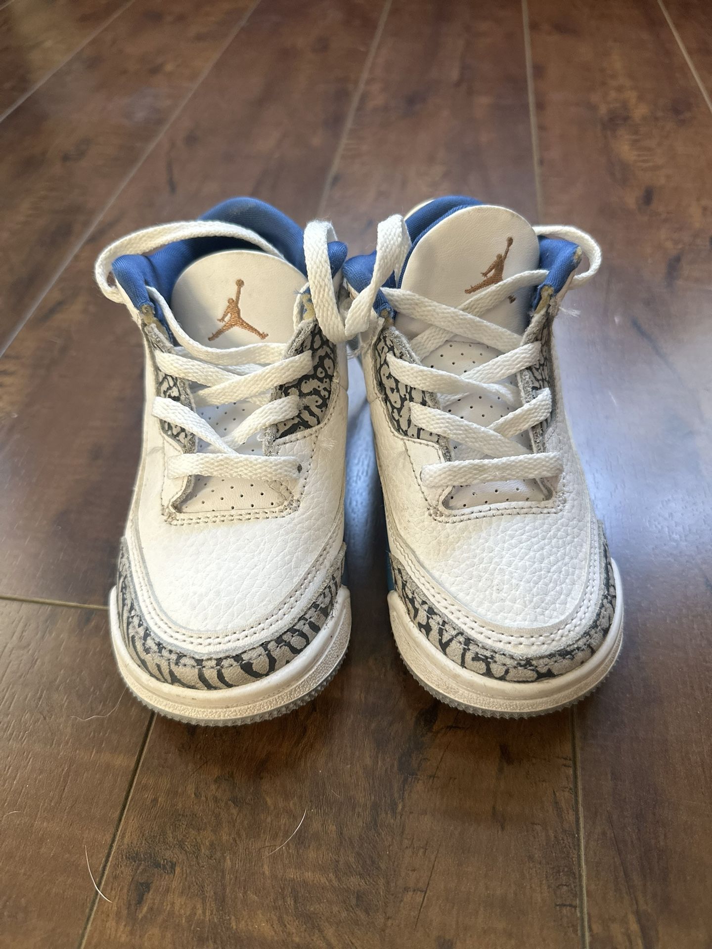8c Toddler Nike Jordans