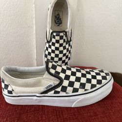 Checkered Slip On  Women’s Vans 