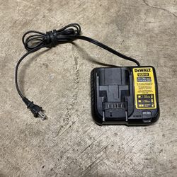 Dewalt Charger 