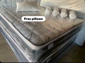 ✨Mattress Pillow Top✨ 🛏️Free 2 pillows 🔸12” inches tall 🔹All sizes  🟠Queen sizes $199 🟡Full sizes $180  🟢Twin sizes $150 🔵Cal king $330 🟣E. Ki