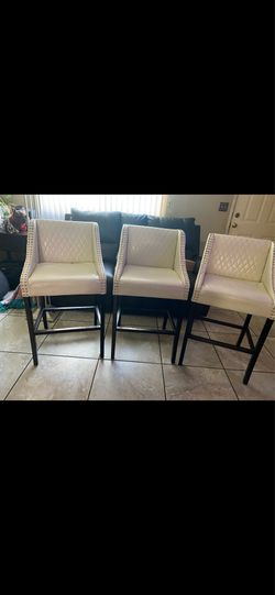 3 high chairs