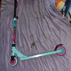 Razor scooter