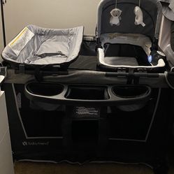 Baby Playpen Deluxe