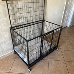 Large Dog Crate/Kennel w/ Dog bed