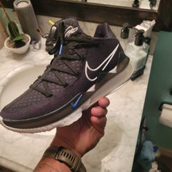 LeBron Lows 17 85$