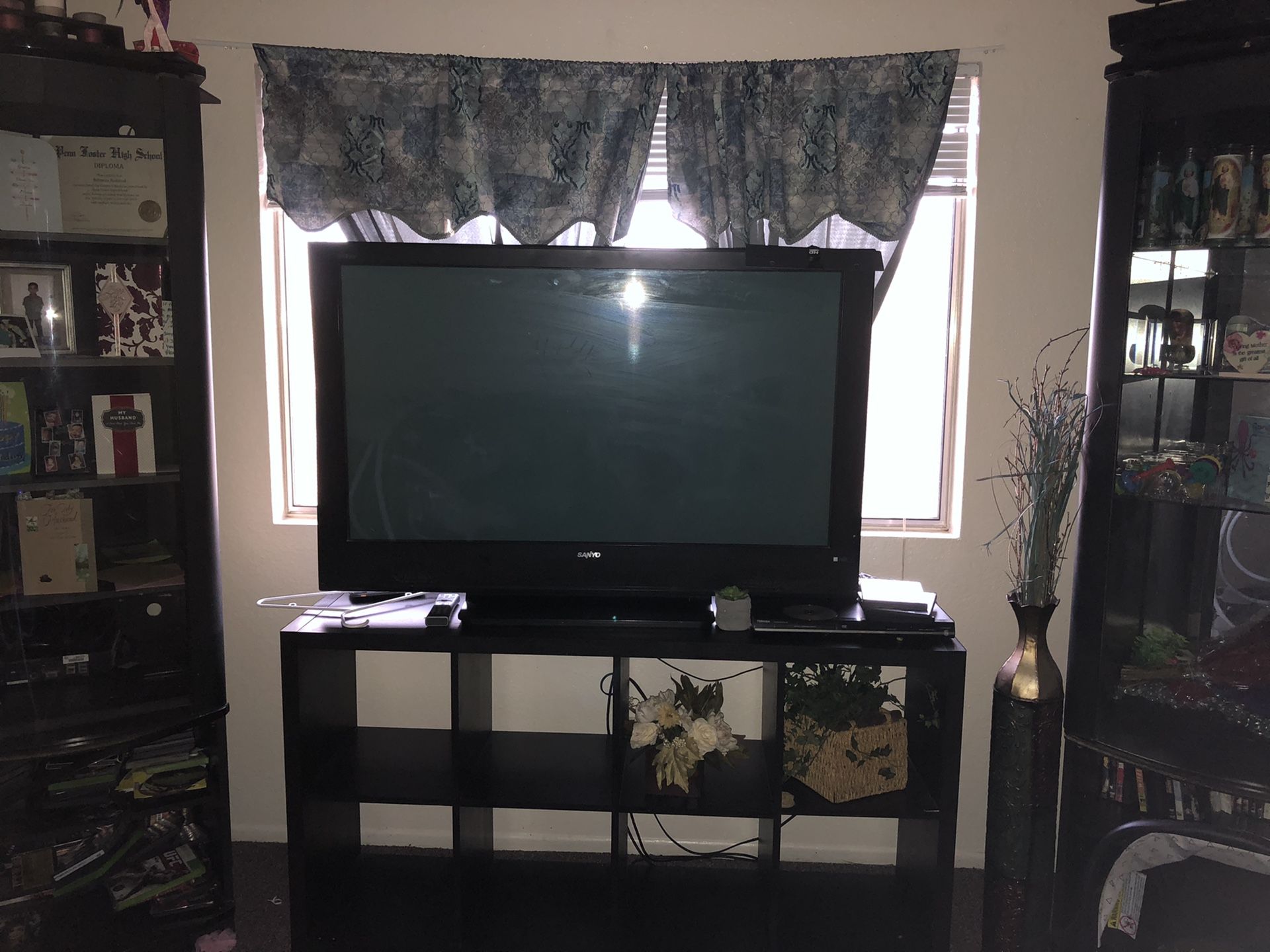 Sanyo 55in tv