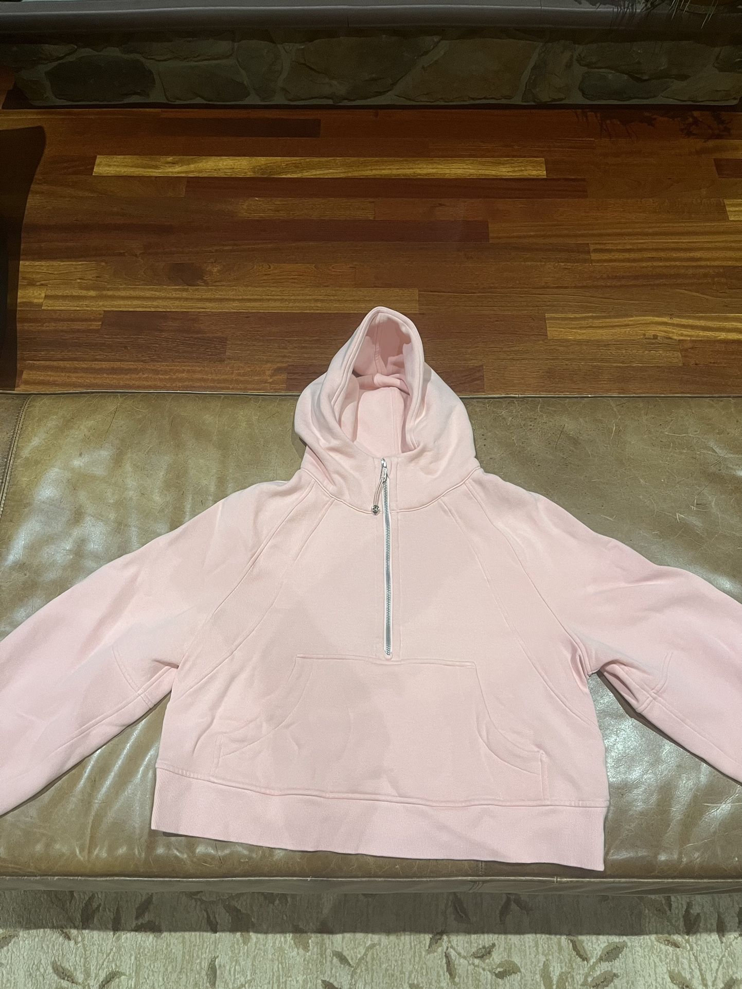 Lululemon Scuba M/L