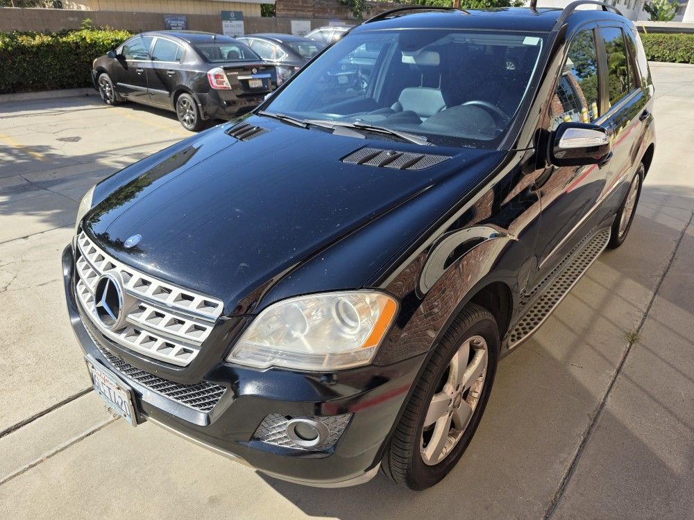 2010 Mercedes-Benz M-Class