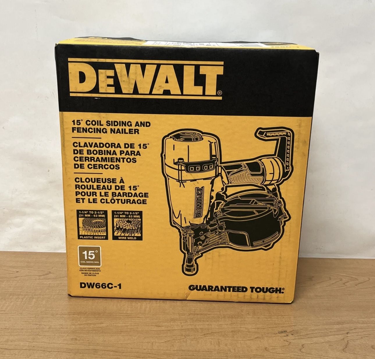 Dewalt 15 Degree Coil Siding And Fencing Nailer (new )