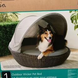 Huge Lounger Pet Bed With Sunbrella Cushions
