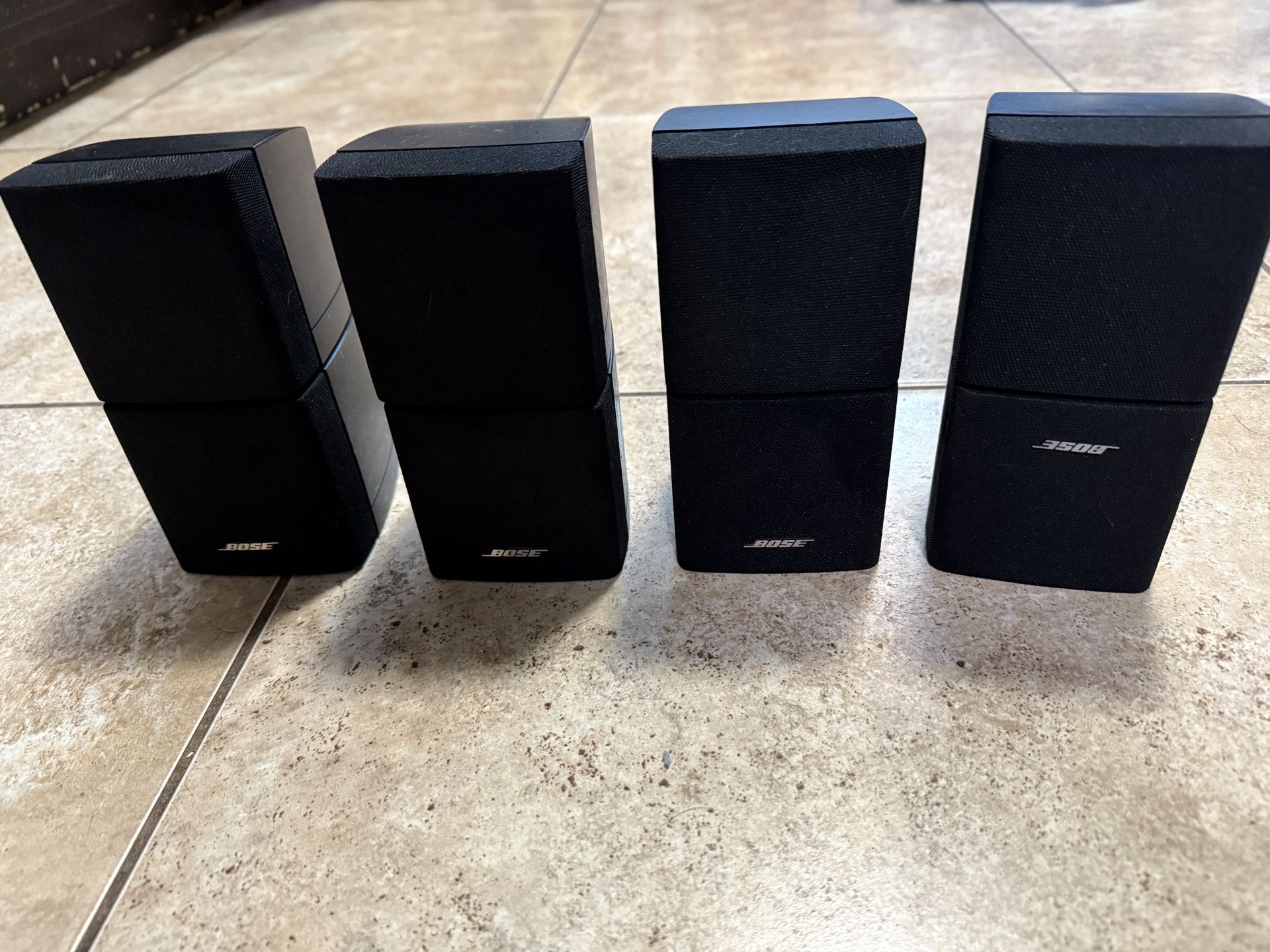 Set Of 4 - Bose Double Dual Cube Direct Reflect Speakers Lifestyle Acoustimass Surround