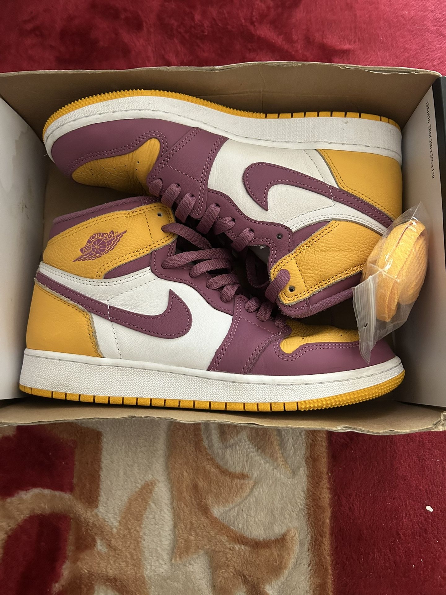 Air jordan 1 brotherhood