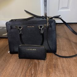 MICHAEL KORS PURSE & WALLET