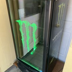 Monster Fridge GCG-10