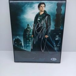 Superman-Tom Welling (Smallville)  Autographed 8x10 